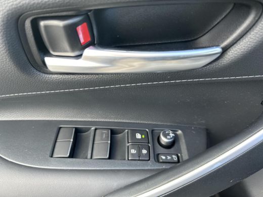 Toyota Corolla Touring Sports Hybrid 140 Dynamic (Navigatie - Elektrische achterklep) ActivLease financial lease