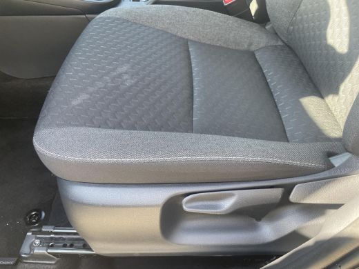 Toyota Yaris Cross 1.5 Hybrid 115 First Edition ActivLease financial lease