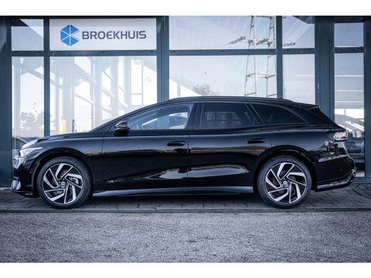 Volkswagen ID.7 Pro Limited Edition | Achterbank in ongelijke delen neerklapbaar incl. middenarmsteun en doorlaad... ActivLease financial lease