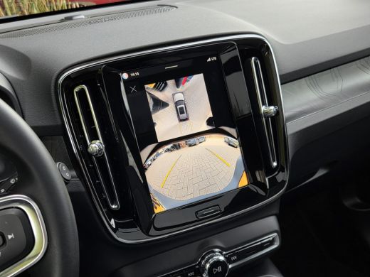 Volvo  EX40 Single Motor Extended Range Ultra 82 kWh | 360 Camera | Panoramadak | Pilot Assist | 20" Velgen ActivLease financial lease