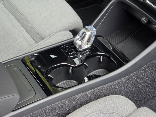 Volvo  EX40 Single Motor Extended Range Ultra 82 kWh | 360 Camera | Panoramadak | Pilot Assist | 20" Velgen ActivLease financial lease