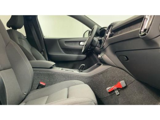 Volvo  EX40 Single Motor Extended Range Ultra 82 kWh | Trekhaak | 360 Camera | Panoramadak | Pilot Assist ActivLease financial lease