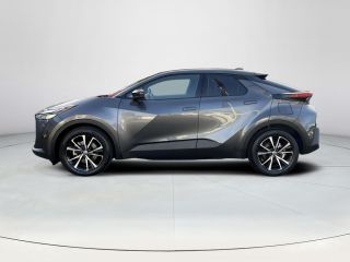 Toyota C-HR 2.0 Plug-in Hybrid 220 Dynamic | Stoel- + stuurverwarming | Carplay | Dode hoek waarschuwing |