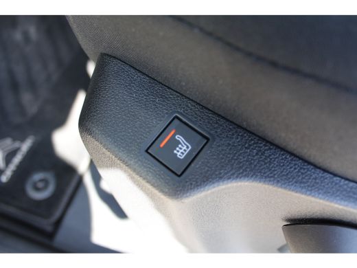 Citroën Berlingo 1.5 BlueHDi 130 PK AUTOMAAT 3-ZITS | CAMERA | DIGITALE SPIEGEL | TREKHAAK | BETIMMERING ActivLease financial lease