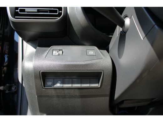 Citroën Berlingo 1.5 BlueHDi 130 PK AUTOMAAT 3-ZITS | CAMERA | DIGITALE SPIEGEL | TREKHAAK | BETIMMERING ActivLease financial lease