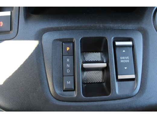 Citroën Berlingo 1.5 BlueHDi 130 PK AUTOMAAT 3-ZITS | CAMERA | DIGITALE SPIEGEL | TREKHAAK | BETIMMERING ActivLease financial lease