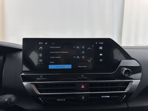 Citroën &euml;-C4 X Feel Pack 50 kWh [ 3-Fase-11Kw ] {SOH-91%} (INCL-BTW) *HEATPUMP | FULL-LED | LEATHER-FABRIC | DIG... ActivLease financial lease