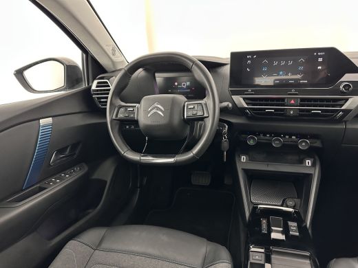 Citroën &euml;-C4 X Feel Pack 50 kWh [ 3-Fase-11Kw ] {SOH-91%} (INCL-BTW) *HEATPUMP | FULL-LED | LEATHER-FABRIC | DIG... ActivLease financial lease