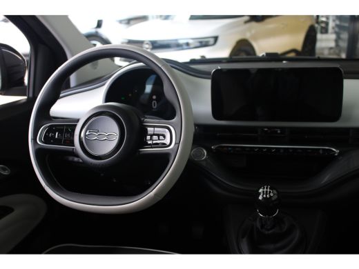 Fiat 500 La Prima | 8 Jaar garantie | Panorama dak | Camera | Navigatie | Premium audio | Keyless | ActivLease financial lease