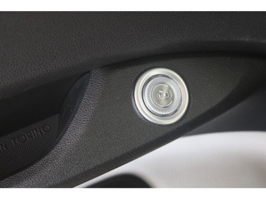Fiat 500 La Prima | 8 Jaar garantie | Panorama dak | Camera | Navigatie | Premium audio | Keyless | ActivLease financial lease