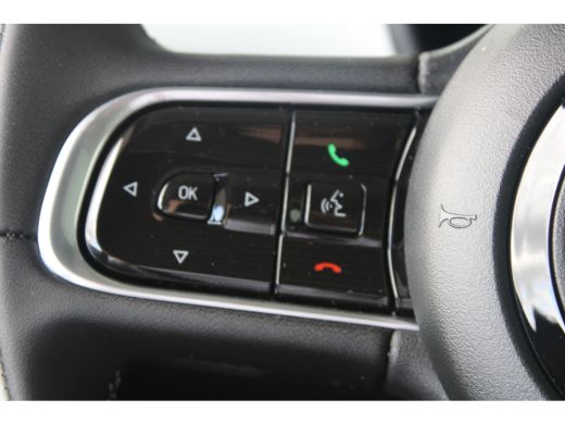 Fiat 500 La Prima | 8 Jaar garantie | Panorama dak | Camera | Navigatie | Premium audio | Keyless | ActivLease financial lease