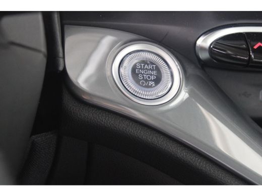 Fiat 500 La Prima | 8 Jaar garantie | Panorama dak | Camera | Navigatie | Premium audio | Keyless | ActivLease financial lease