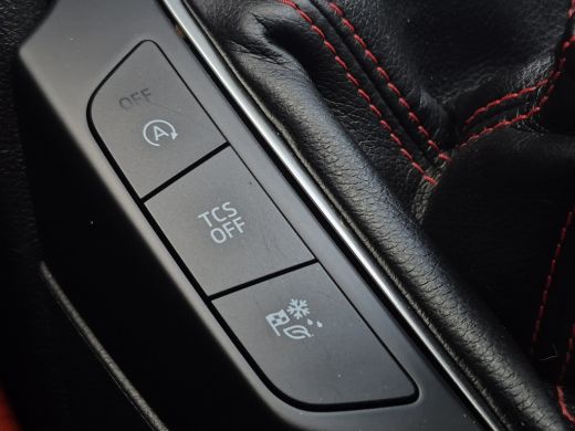 Ford Focus 1.0 EcoBoost Hybrid ST Line Business Trekhaak | Stuur+Stoel+Voorruitverwarming | Keyless | Camera... ActivLease financial lease