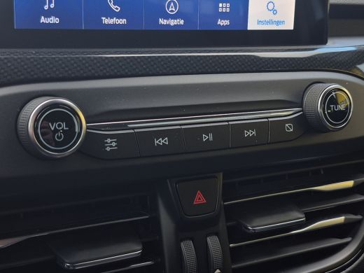 Ford Focus 1.0 EcoBoost Hybrid ST Line Business Trekhaak | Stuur+Stoel+Voorruitverwarming | Keyless | Camera... ActivLease financial lease