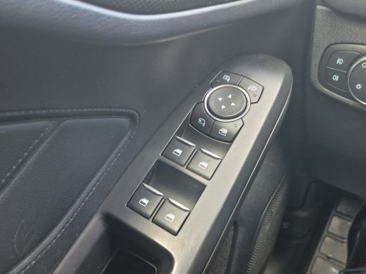 Ford Focus 1.0 EcoBoost Hybrid ST Line Business Trekhaak | Stuur+Stoel+Voorruitverwarming | Keyless | Camera... ActivLease financial lease