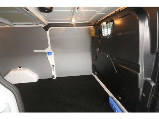 Ford Transit Custom 2.0 TDCI L2H1 170PK | 2800KG Trekgew. | Airco | Cruise | 3 Zits | Trekhaak | Parkeersens. ActivLease financial lease