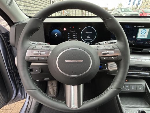 Hyundai Kona Long Range Pure edition 64.8 kWh | Parkeersensoren voor en achter | Adaptieve Cruise Control | Ke... ActivLease financial lease