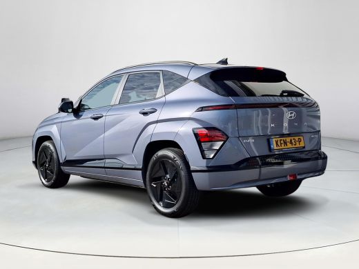 Hyundai Kona Long Range Pure edition 64.8 kWh | Parkeersensoren voor en achter | Adaptieve Cruise Control | Ke... ActivLease financial lease