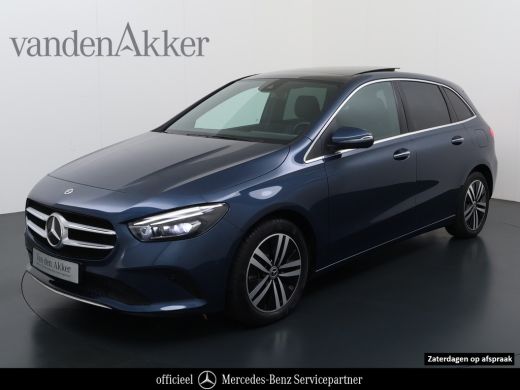 Mercedes-Benz B-Klasse 250e Luxury // Trekhaak // Panorama dak // Camera // MultiBeam LED // Sfeerverlichting // Stoelve...