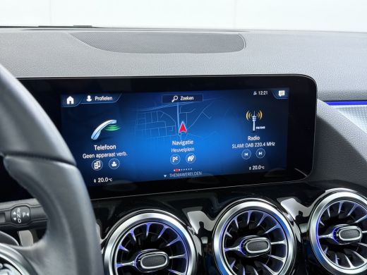 Mercedes-Benz B-Klasse 250e Luxury // Trekhaak // Panorama dak // Camera // MultiBeam LED // Sfeerverlichting // Stoelve... ActivLease financial lease