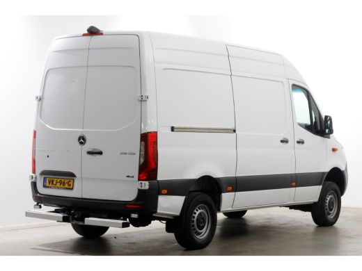 Mercedes-Benz Sprinter 316 CDI 163pk 7G Automaat L2H2 4x4 ZG1 Airco/Camera/Trekhaak 2800kg 06-2021 ActivLease financial lease