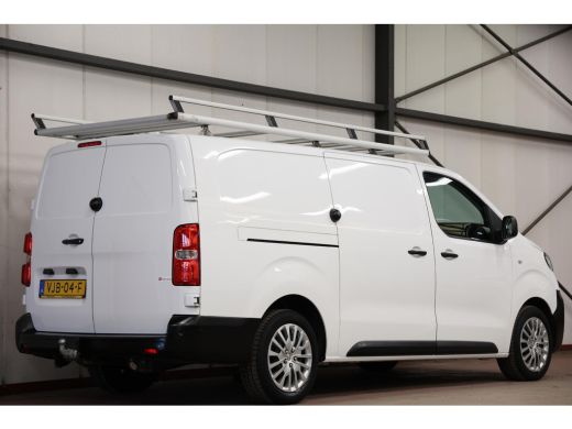 Opel Vivaro 1.5 CDTI L2H1 LANG IMPERIAAL EN TREKHAAK ActivLease financial lease