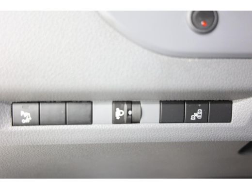 Opel Vivaro 1.5 CDTI L2H1 LANG IMPERIAAL EN TREKHAAK ActivLease financial lease