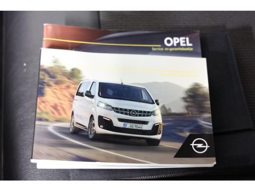 Opel Vivaro 1.5 CDTI L2H1 LANG IMPERIAAL EN TREKHAAK ActivLease financial lease
