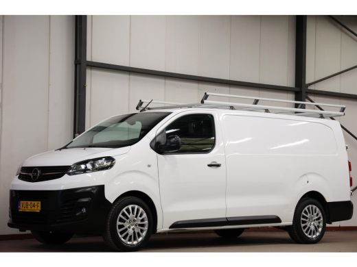 Opel Vivaro 1.5 CDTI L2H1 LANG IMPERIAAL EN TREKHAAK ActivLease financial lease