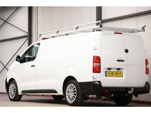 Opel Vivaro 1.5 CDTI L2H1 LANG IMPERIAAL EN TREKHAAK ActivLease financial lease