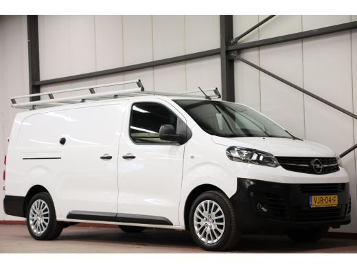 Opel Vivaro 1.5 CDTI L2H1 LANG IMPERIAAL EN TREKHAAK ActivLease financial lease