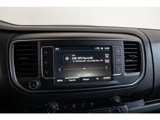 Opel Vivaro 2.0 CDTI 145PK L2H1 | Navigatie | Parkeersensoren | Dodehoek Bewaking | Apple Carplay & Android A... ActivLease financial lease