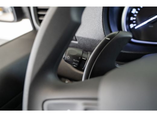 Opel Vivaro 2.0 CDTI L2H1 180PK Automaat | Camera | Navigatie | Parkeersensoren | Apple Carplay & Android Aut... ActivLease financial lease