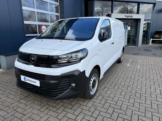 Opel Vivaro 2.0 Diesel 145 L2 | 3 Zitplaatsen | Camera | Voorstoelen & Stuur Verwarmd | Cruise | DAB |