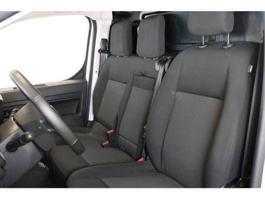 Opel Vivaro 2.0 Diesel 145 L2 | Imperiaal | 3 Zitplaatsen | Camera | Voorstoelen & Stuur Verwarmd | Cruise | ... ActivLease financial lease