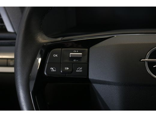 Opel Vivaro 2.0 Diesel 145 L2 | Imperiaal | 3 Zitplaatsen | Camera | Voorstoelen & Stuur Verwarmd | Cruise | ... ActivLease financial lease