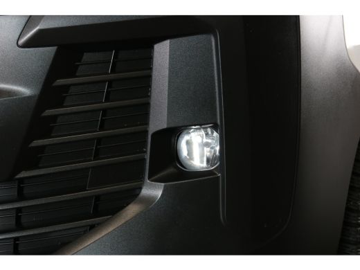 Opel Vivaro 2.0 Diesel 145 L2 | Imperiaal | 3 Zitplaatsen | Camera | Voorstoelen & Stuur Verwarmd | Cruise | ... ActivLease financial lease