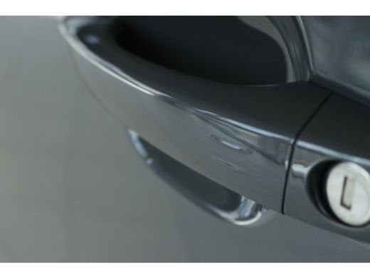 Peugeot 2008 1.2 Hybrid 145 GT | Adapt. Cruise | Stoelverwarming | 360 Camera | Massage | Navi | Keyless | Car... ActivLease financial lease