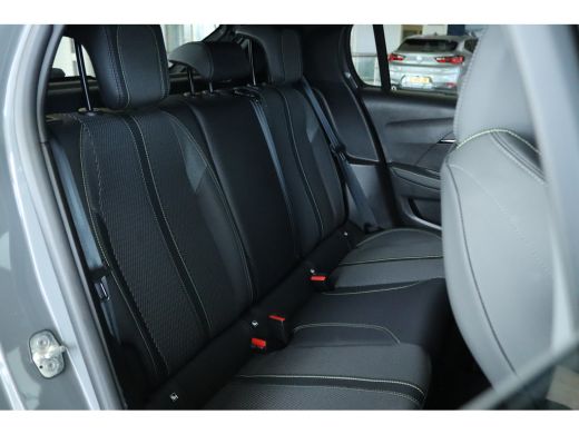 Peugeot 208 1.2 Hybrid 145 e-DCS6 GT | Adapt. Cruise | 360 Camera | Keyless | Climate | Carplay | Navi | LMV ... ActivLease financial lease