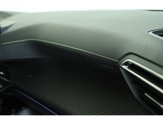 Peugeot 208 1.2 Hybrid 145 e-DCS6 GT | Adapt. Cruise | 360 Camera | Keyless | Climate | Carplay | Navi | LMV ... ActivLease financial lease