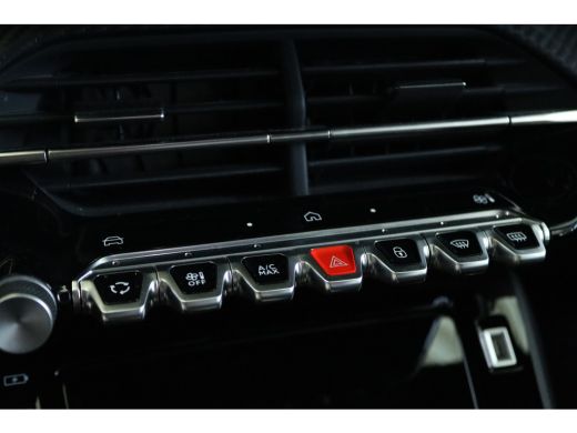 Peugeot 208 1.2 Hybrid 145 e-DCS6 GT | Adapt. Cruise | 360 Camera | Keyless | Climate | Carplay | Navi | LMV ... ActivLease financial lease