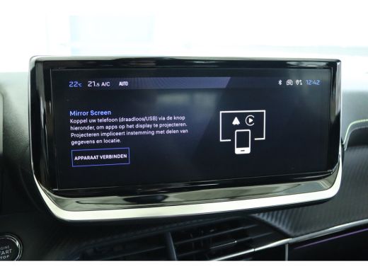 Peugeot 208 1.2 Hybrid 145 e-DCS6 GT | Adapt. Cruise | 360 Camera | Keyless | Climate | Carplay | Navi | LMV ... ActivLease financial lease