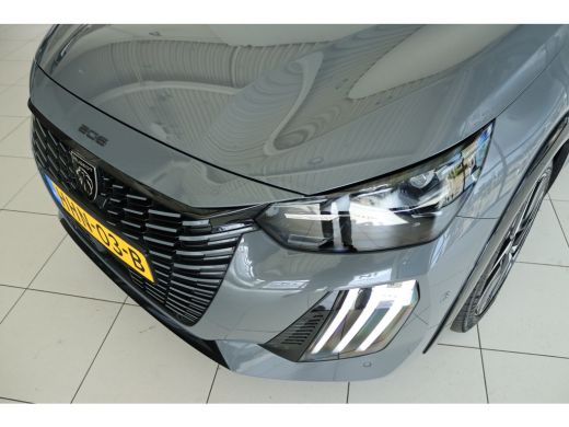 Peugeot 208 1.2 Hybrid 145 e-DCS6 GT | Adapt. Cruise | 360 Camera | Keyless | Climate | Carplay | Navi | LMV ... ActivLease financial lease