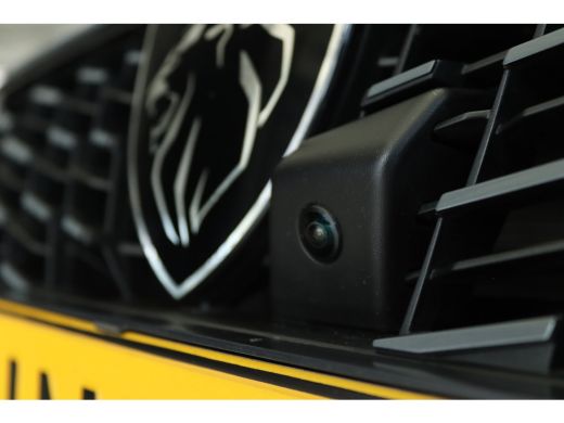 Peugeot 208 1.2 Hybrid 145 e-DCS6 GT | Adapt. Cruise | 360 Camera | Keyless | Climate | Carplay | Navi | LMV ... ActivLease financial lease