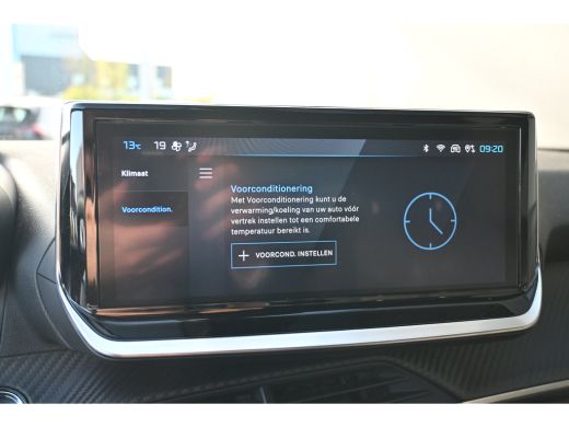 Peugeot e-2008 EV Allure 54 kWh 3 Fase 94,7%SOH! | Navigatie | Achteruitrijcamera | Climate Control | Full-LED |... ActivLease financial lease