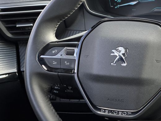 Peugeot e-208 EV Active Pack 50 kWh NL-AUTO | NAVI | ECC ActivLease financial lease