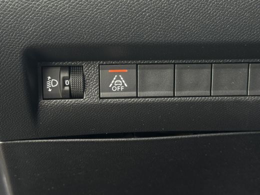 Peugeot e-208 EV Active Pack 50 kWh NL-AUTO | NAVI | ECC ActivLease financial lease