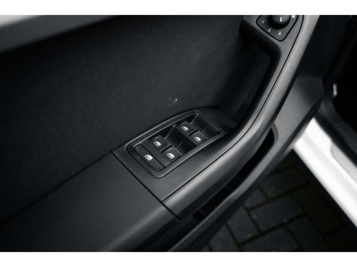 Seat Ateca FR Business Intense | Achteruitrijcamera | Airconditioning automatisch met 2-zone-temperatuurrege... ActivLease financial lease