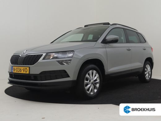 Skoda Karoq 1.0 TSI Business Edition 110Pk | Glazen Panorama-dak | Stoelverwarming | Apple carplay Android au...