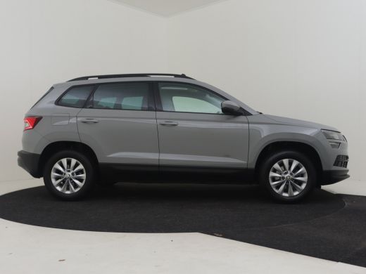 Skoda Karoq 1.0 TSI Business Edition 110Pk | Glazen Panorama-dak | Stoelverwarming | Apple carplay Android au... ActivLease financial lease